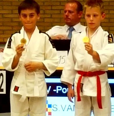 Moehamed-Ali verovert hier de 1ste plaats door 3 IPPON scores op rij te behalen.
